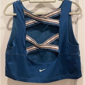 Nike Women’s Cropped Workout Gym Criss Cross Back Zig Zag Top, Sz XXL